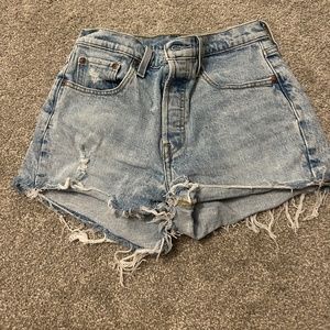 Levi’s 501 shorts